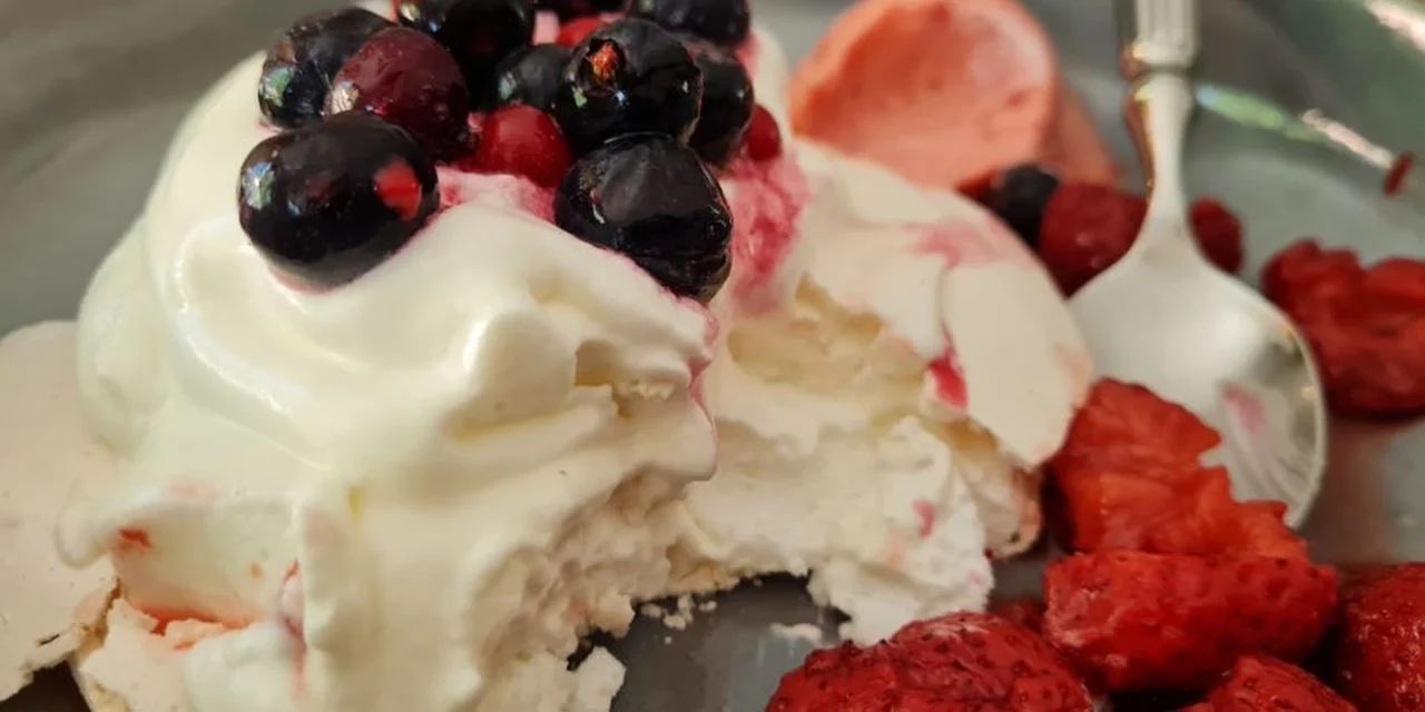 Pavlova à la meringue française