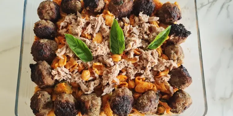 Salade de pâtes boulettes de viandes