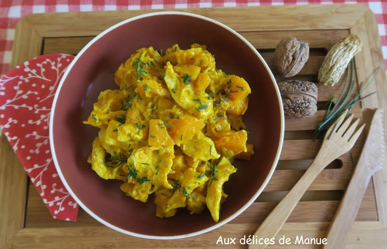 Curry de poulet au potimarron et pâtes
