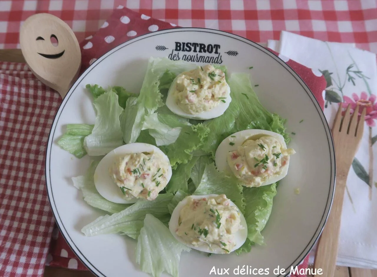 Oeufs mimosa au chèvre frais et tomates séchées