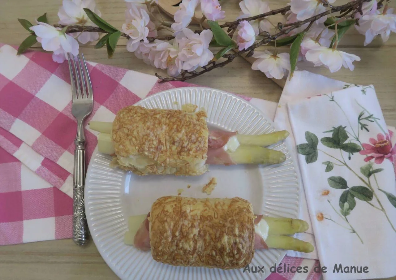 Roulés feuilletés aux asperges, bacon et mozzarella