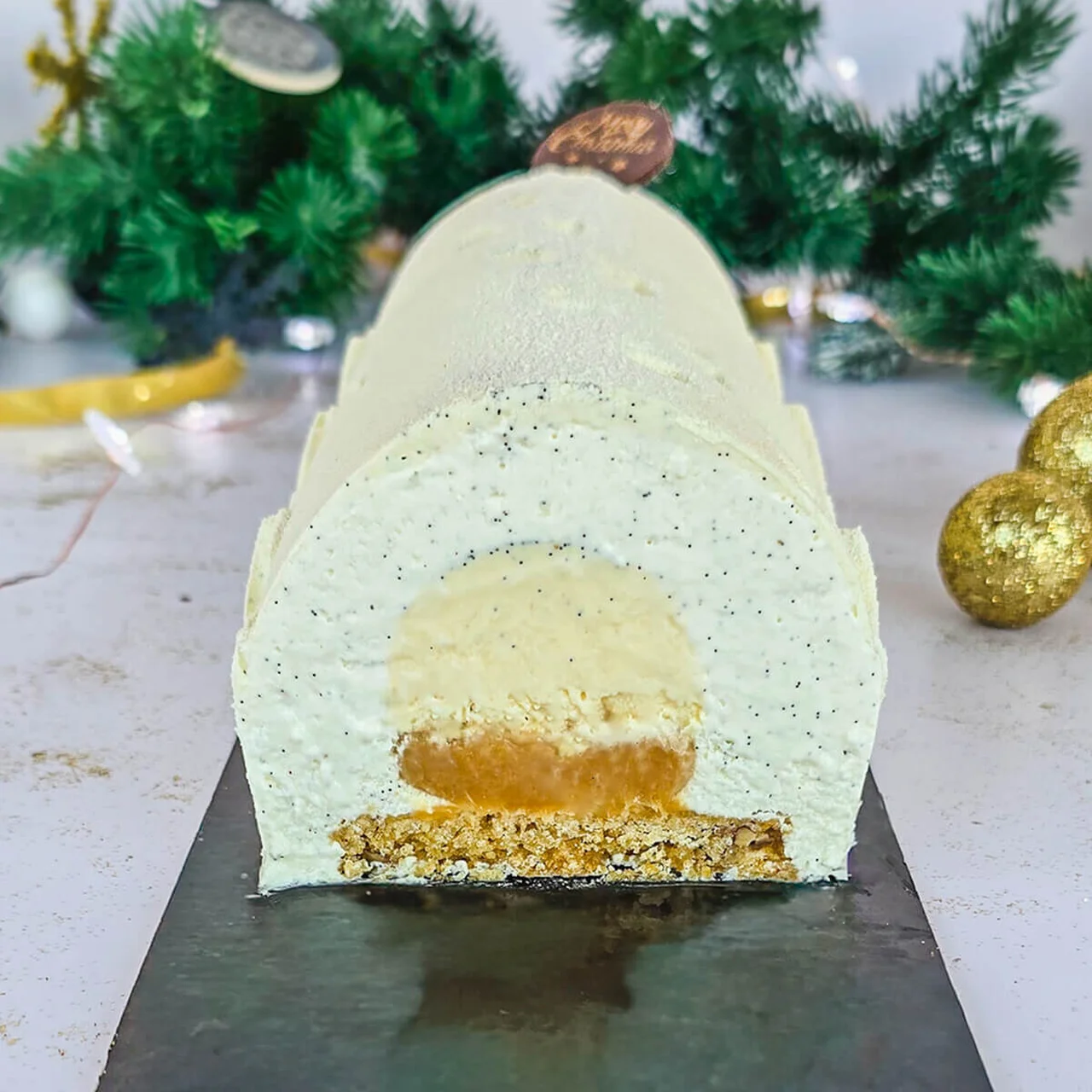 Bûche vanille caramel
