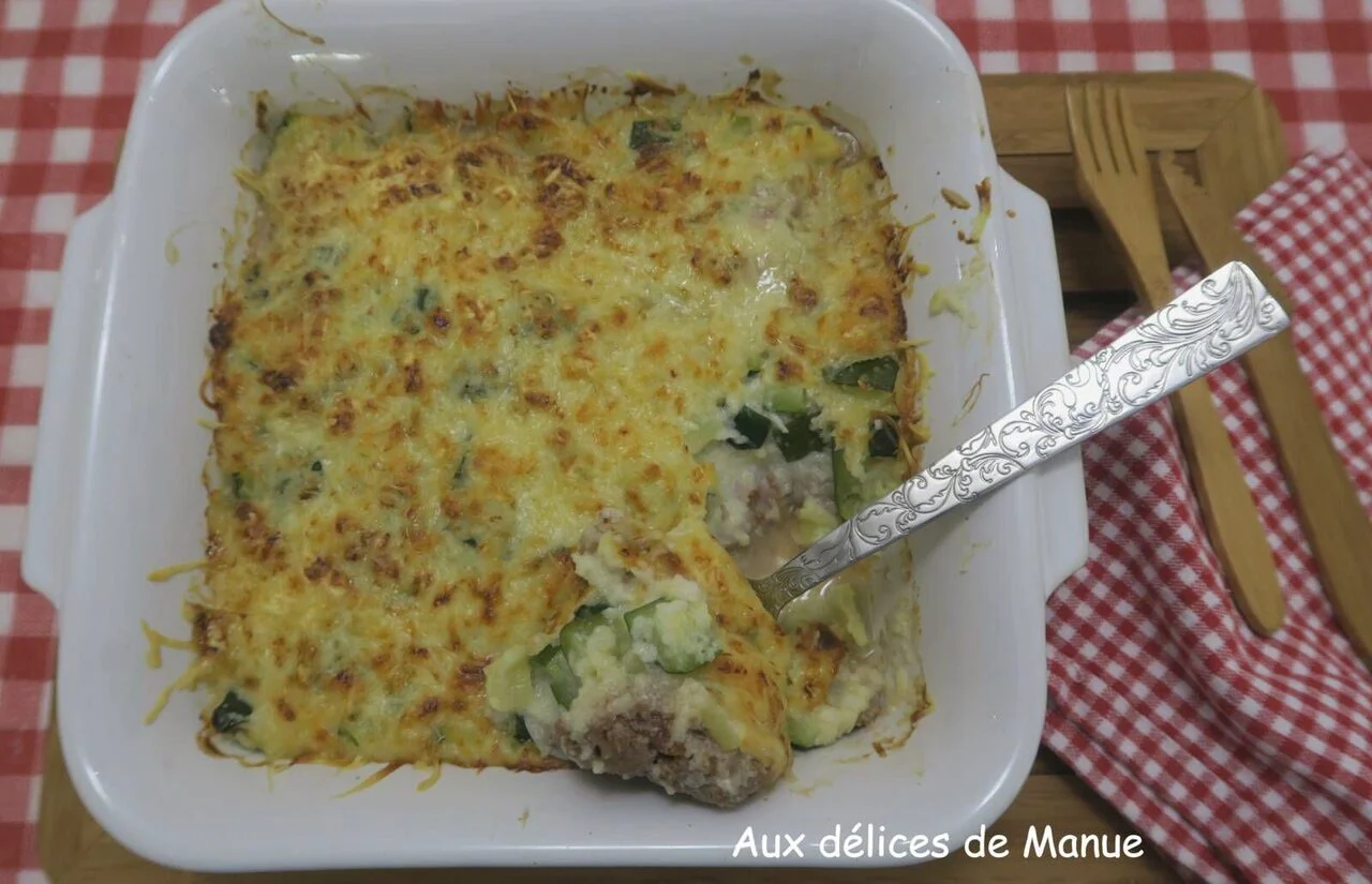Gratin de courgettes à la semoule et bœuf haché