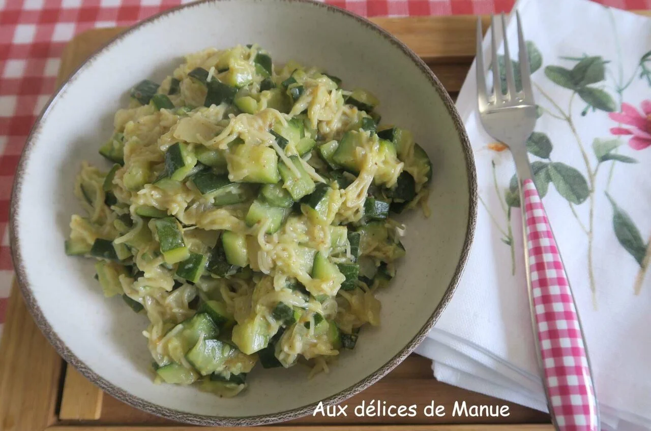 Poêlée de courgettes et cheveux d'ange à la cancoillotte
