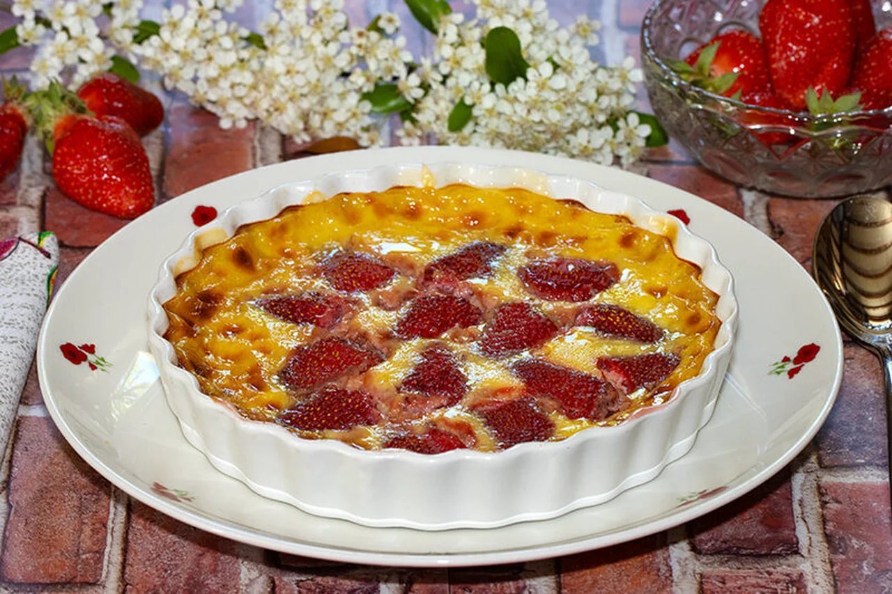 Flan aux fraises à la fève de Tonka