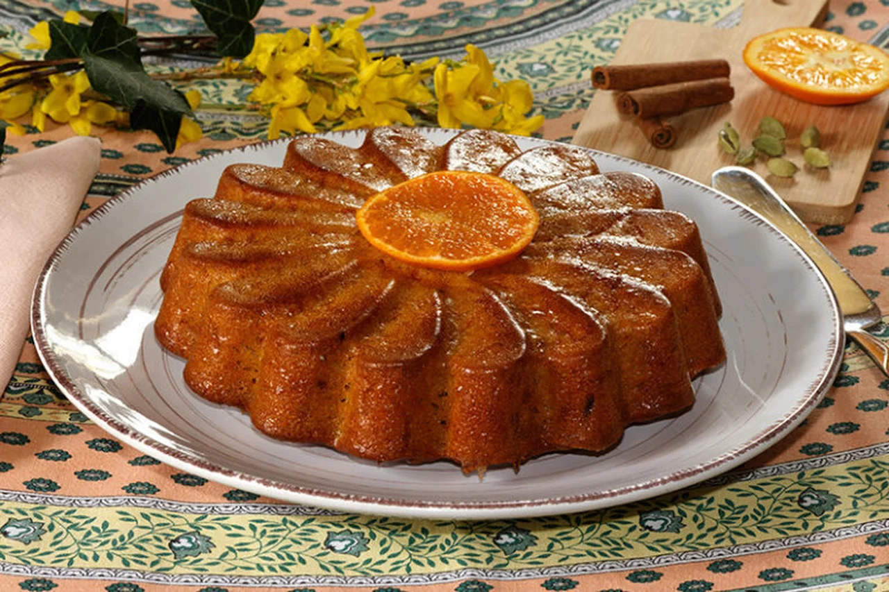 Gâteau aux carottes, orange et cardamome