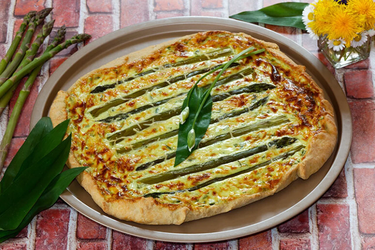 Tarte rustique asperges, ricotta, beaufort et ail des ours