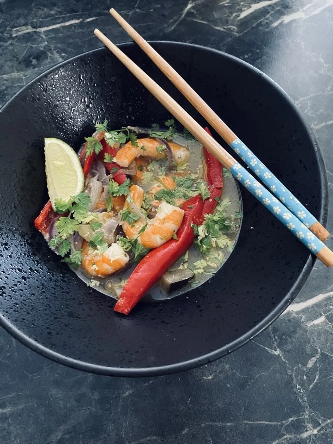 Sinigang traditionnel philippin