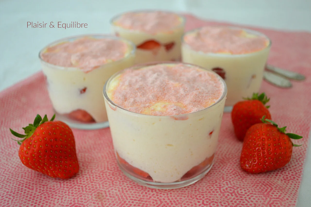 Tiramisu aux fraises et biscuits roses de Reims