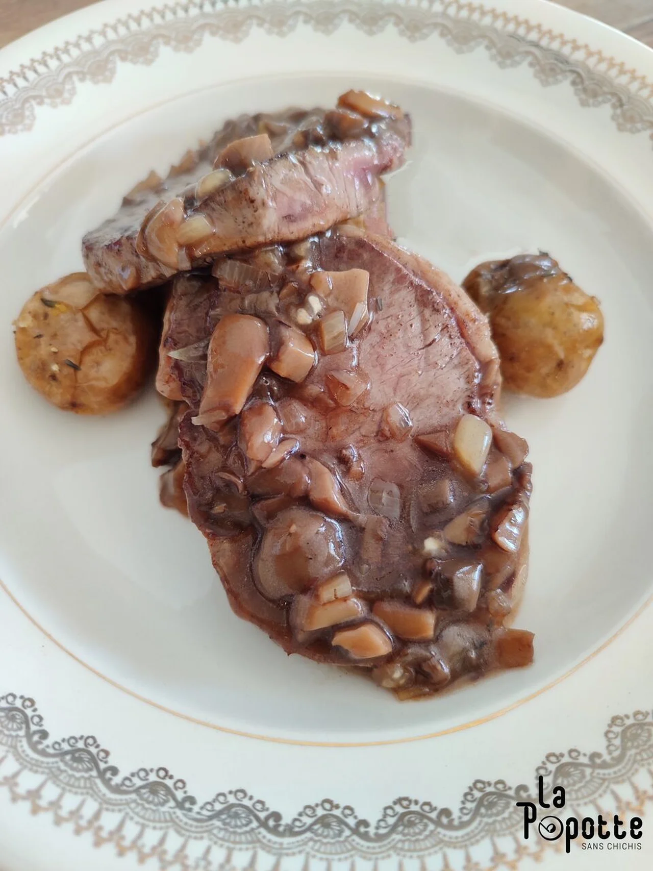 Tournedos de bœuf au porto et champignons