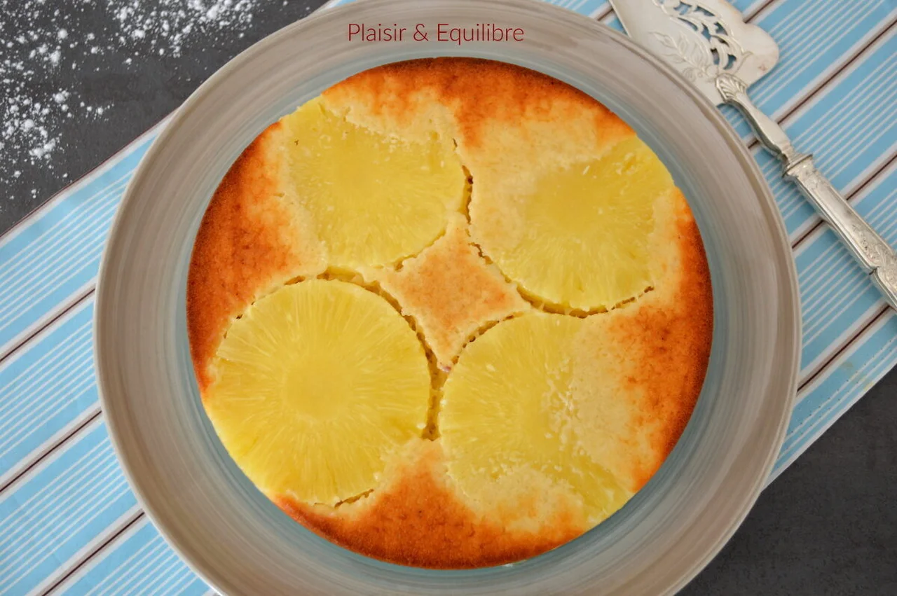 Gâteau léger ananas, coco et skyr