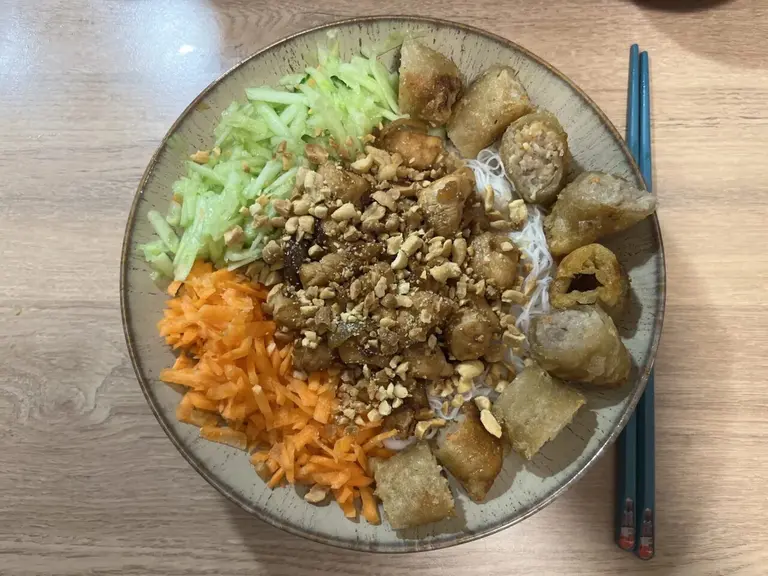 Bò Bún au poulet