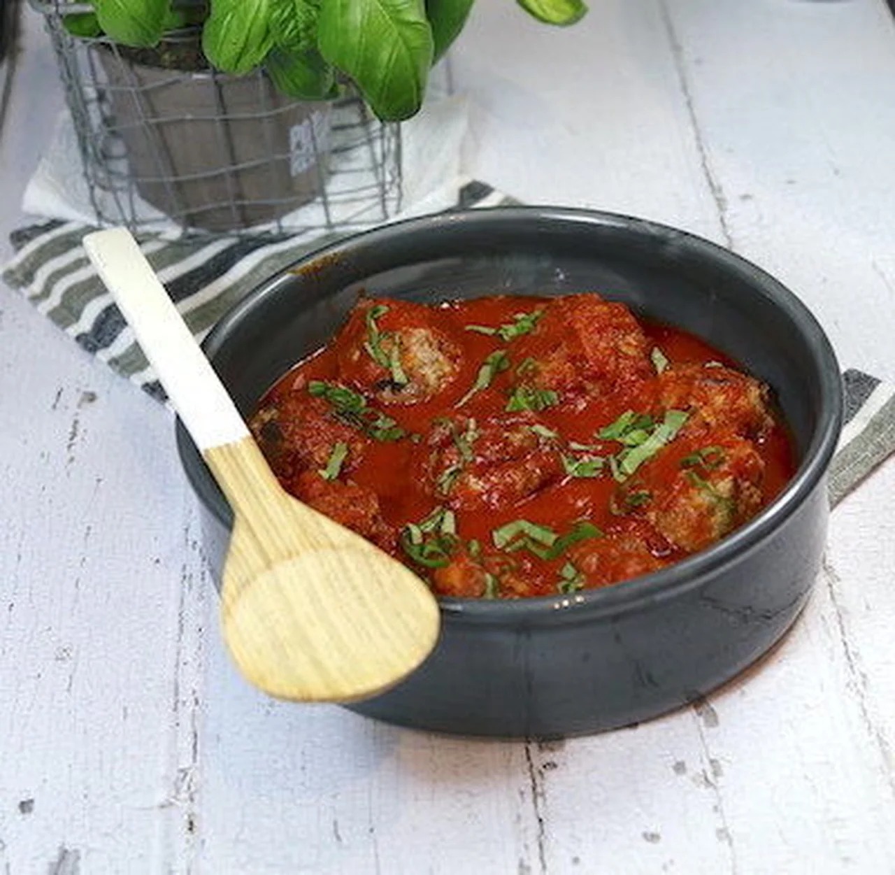 Boulettes d'agneau au chorizo et sauce tomate