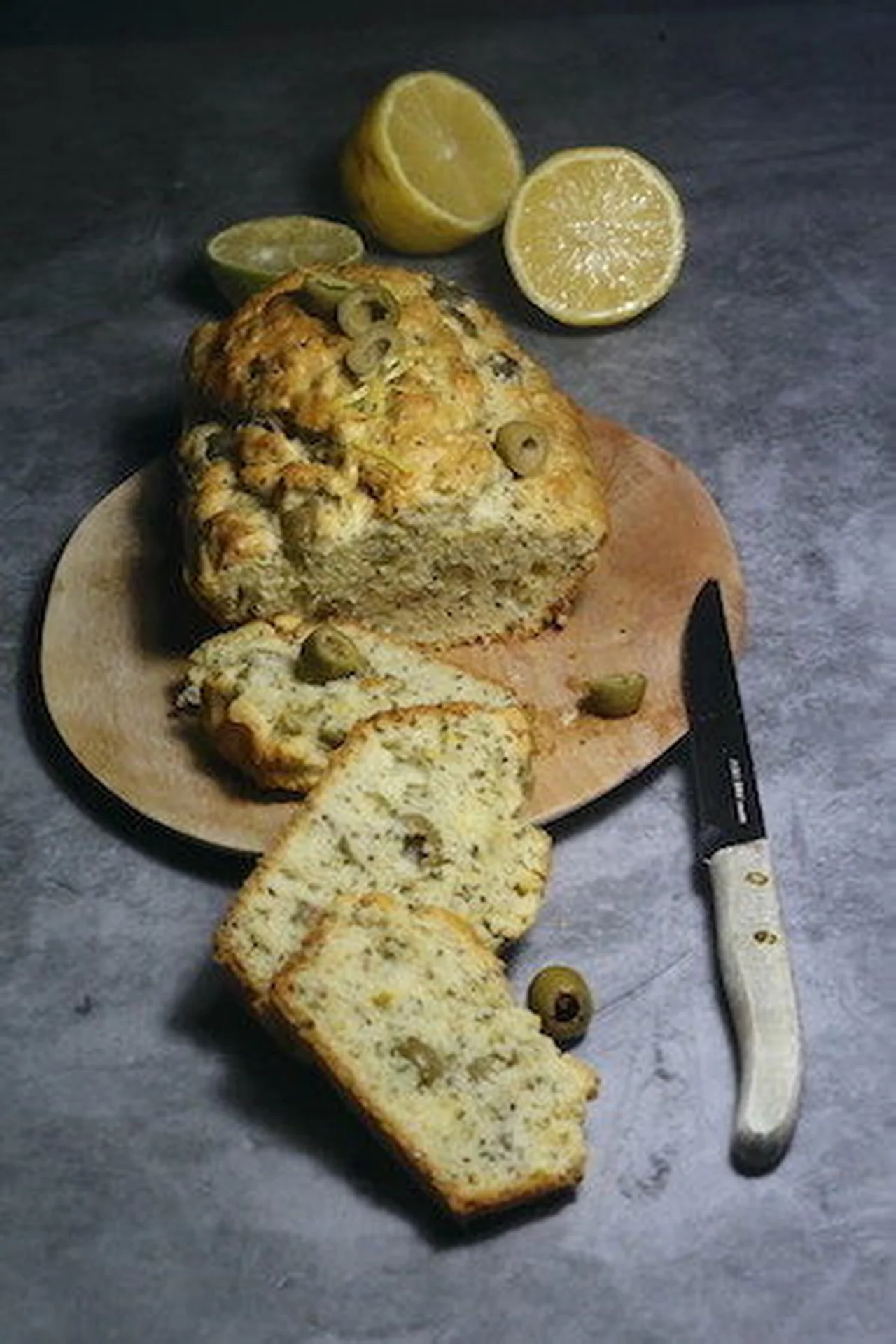 Cake aux olives citron pavot