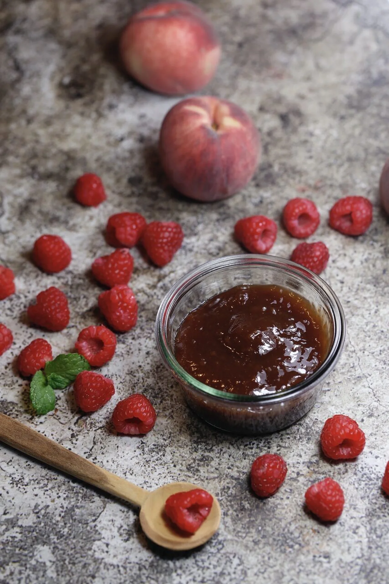 Confiture pêches framboises