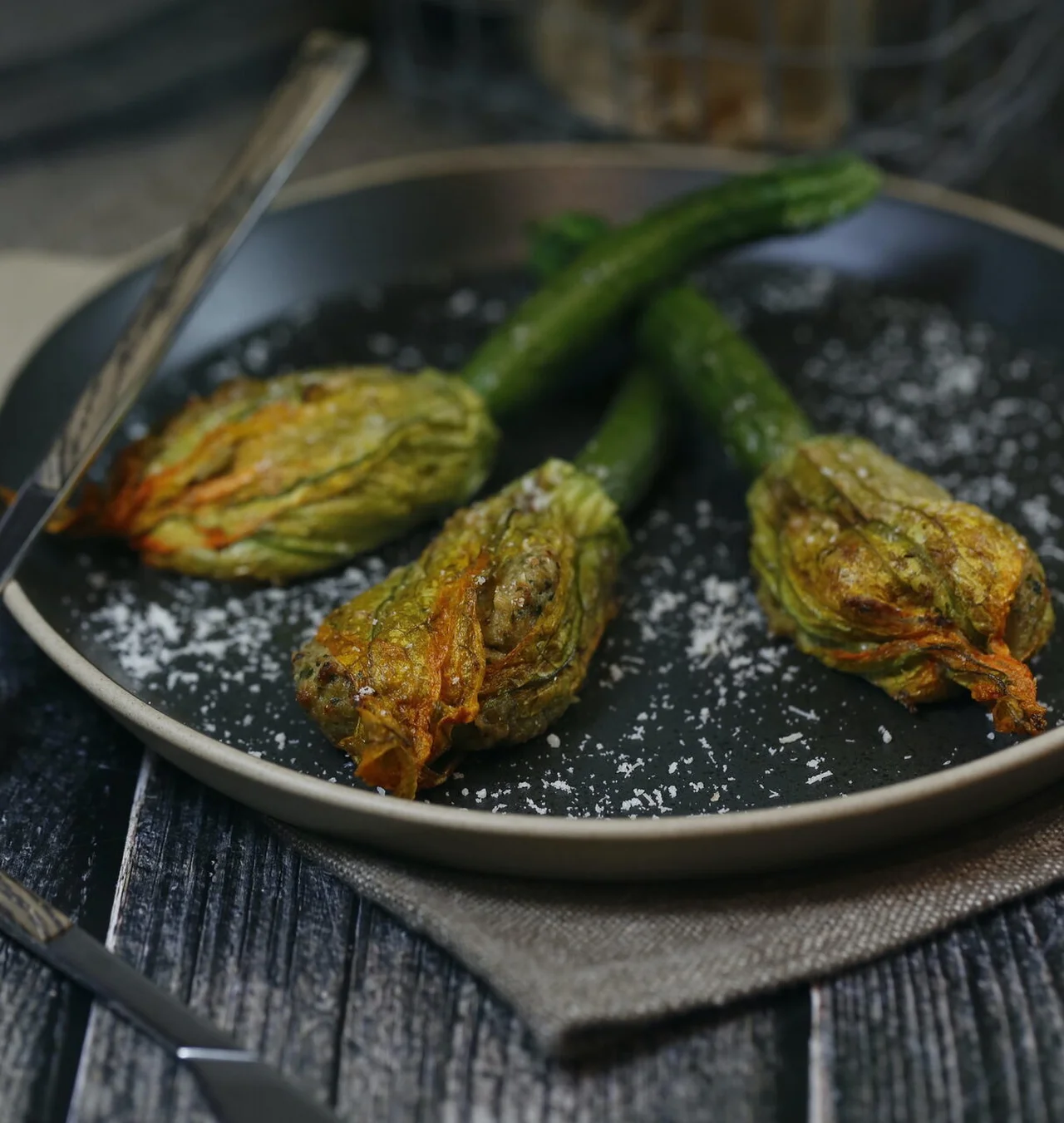 Courgettes fleurs farcies aux herbes