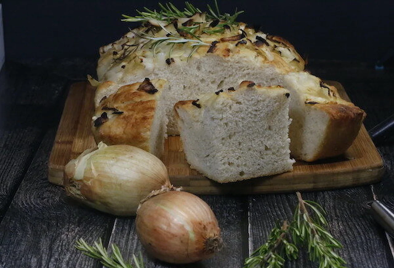 Focaccia oignons romarin