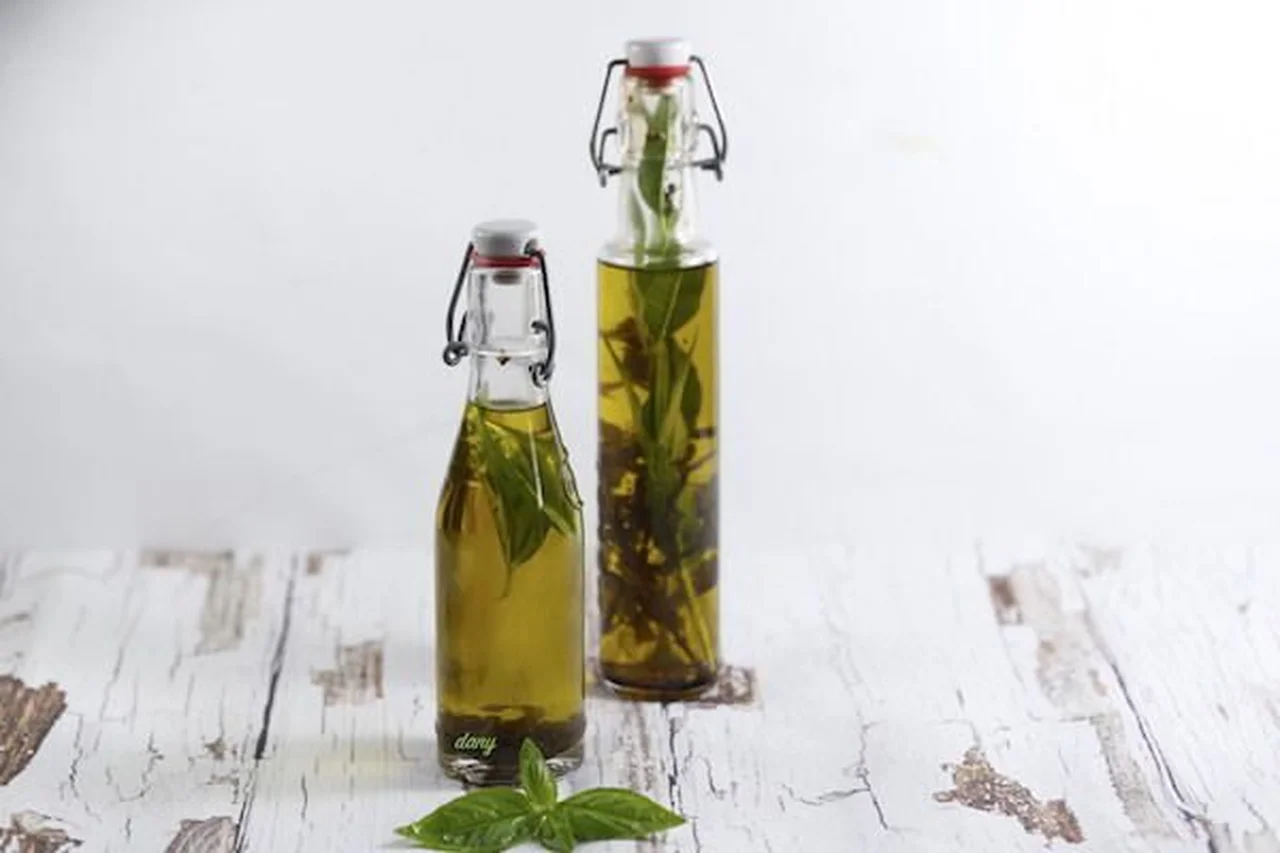Huile d'olive aromatisée aux herbes