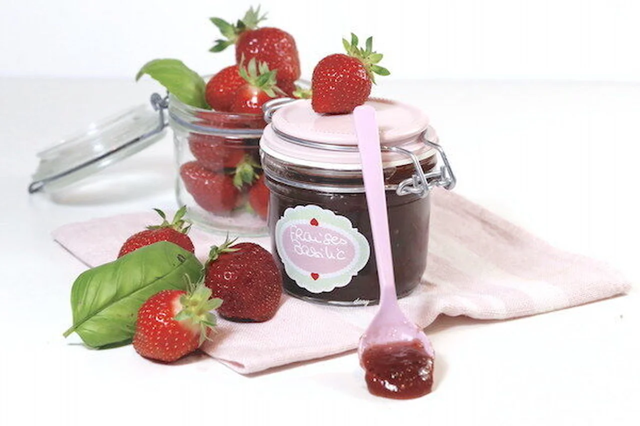 Marmelade de fraises au basilic