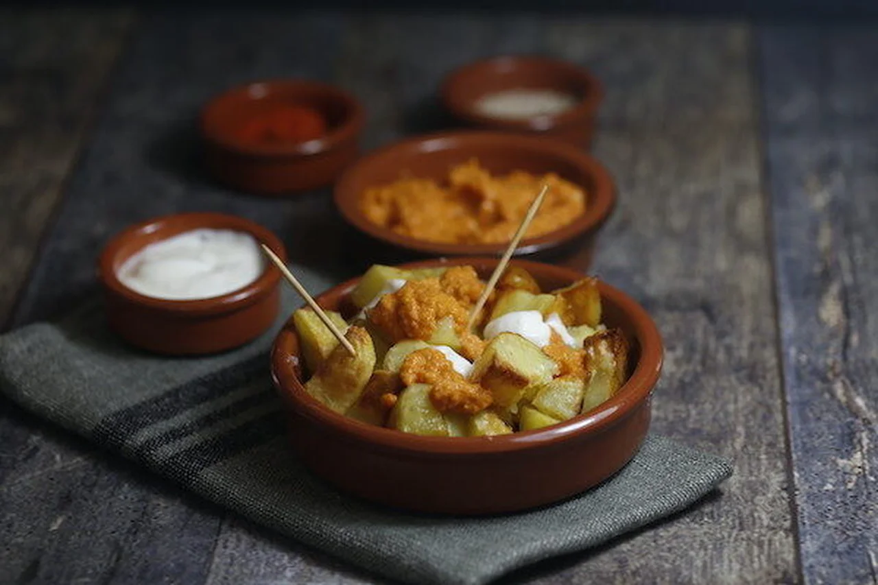 Patatas bravas