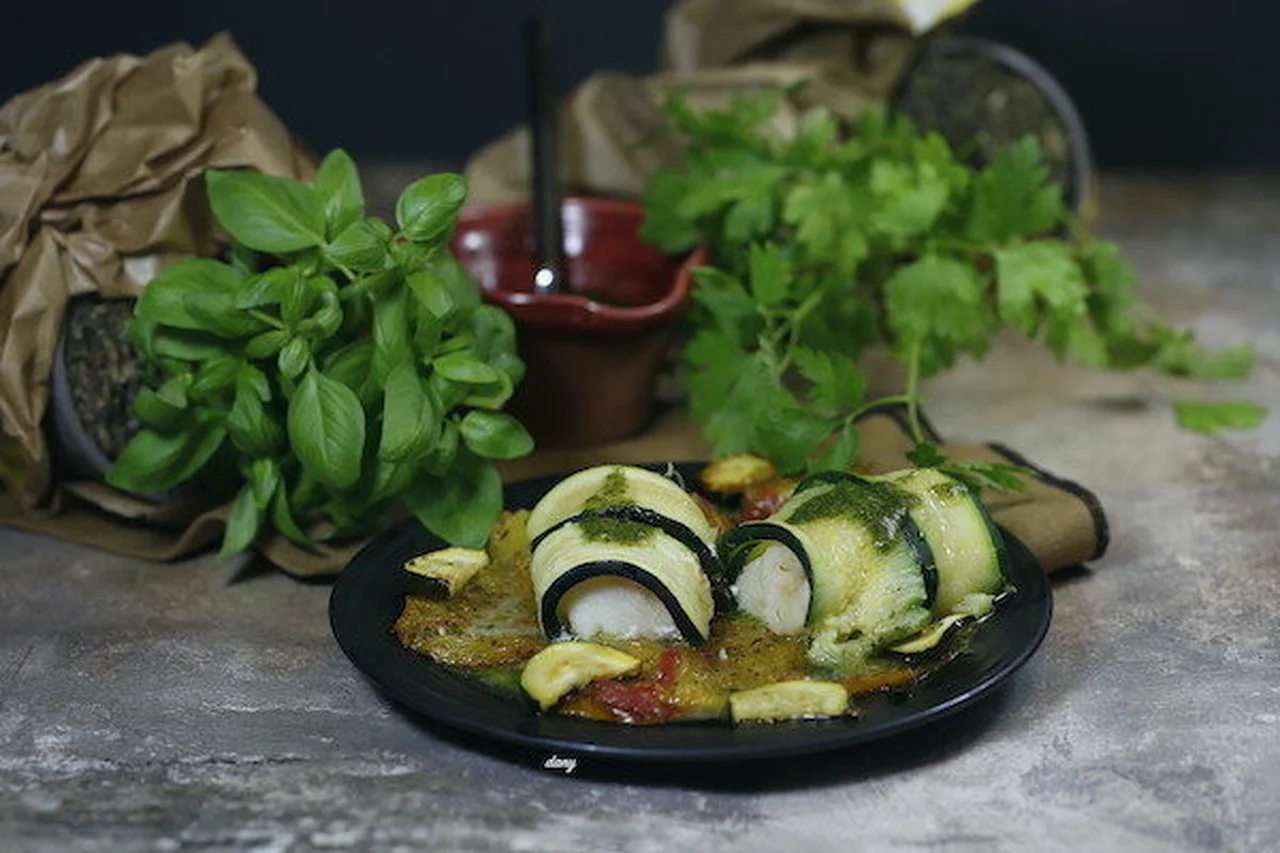Rôti de cabillaud aux courgettes et pesto d'herbes
