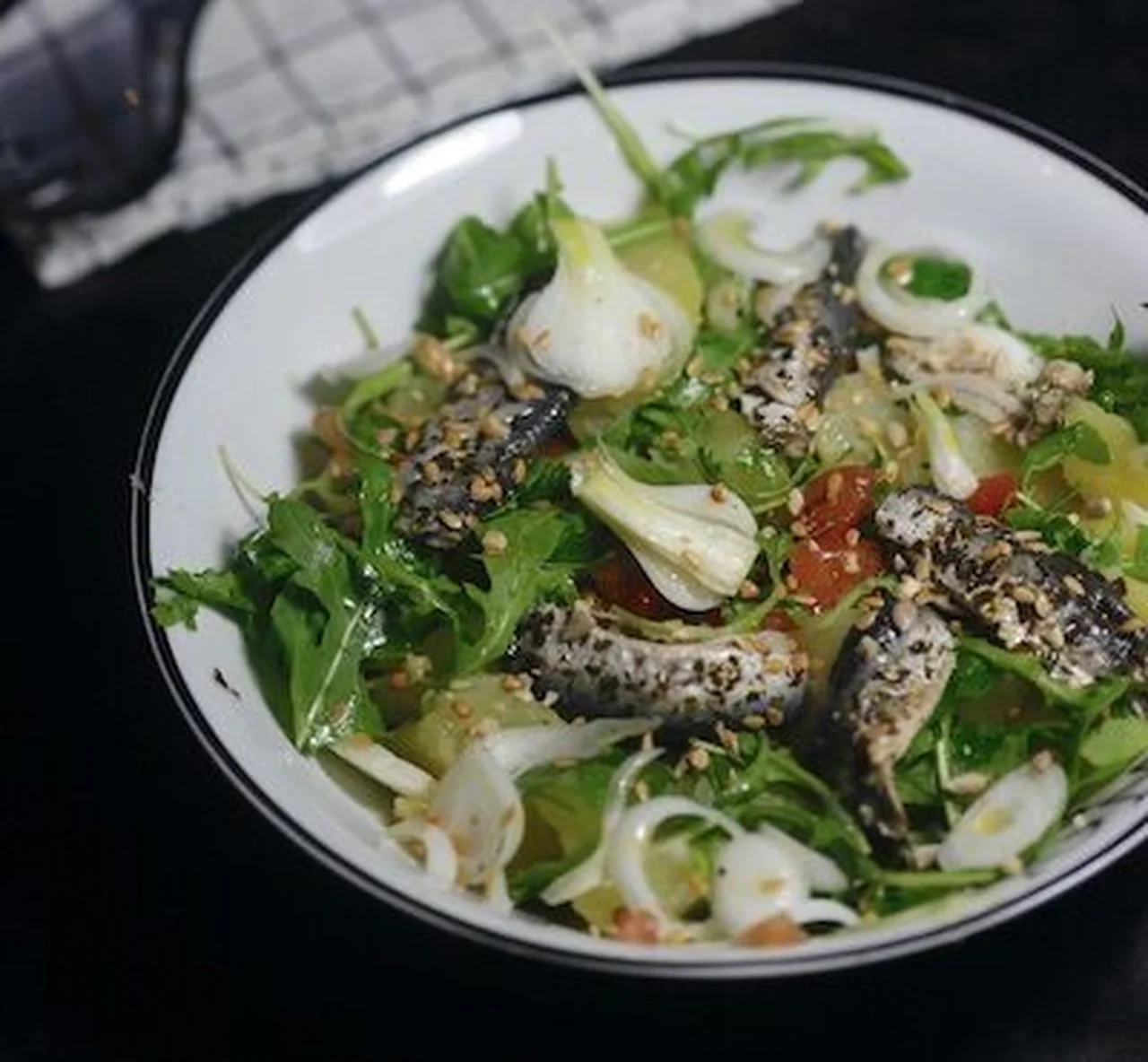 Salade de sardines marinées roquette et pommes de terre