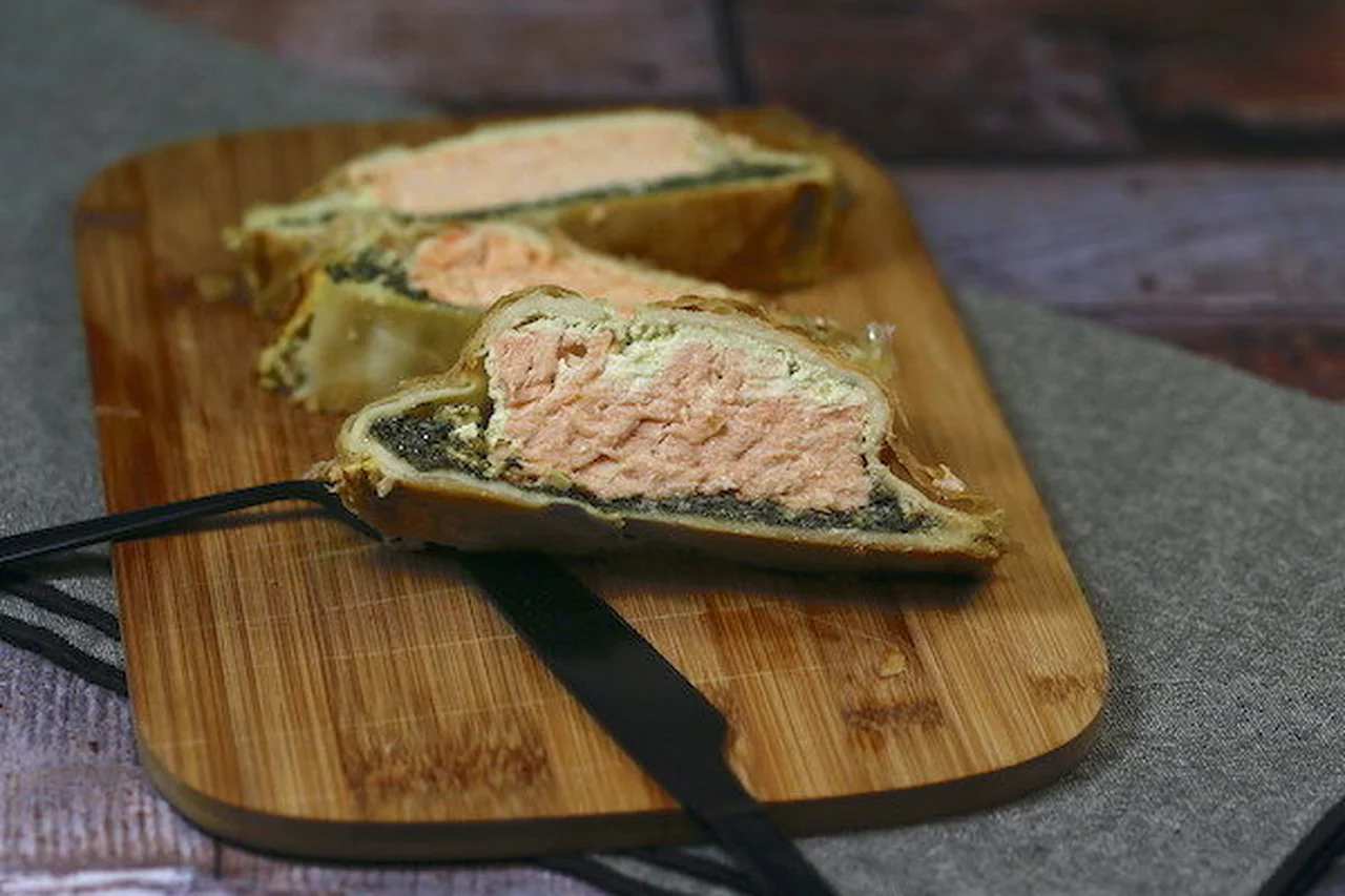 Saumon en croûte au pesto d'épinards