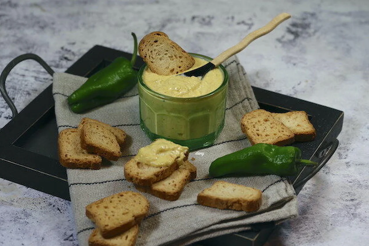 Tartinade de poivrons jaunes au piment doux