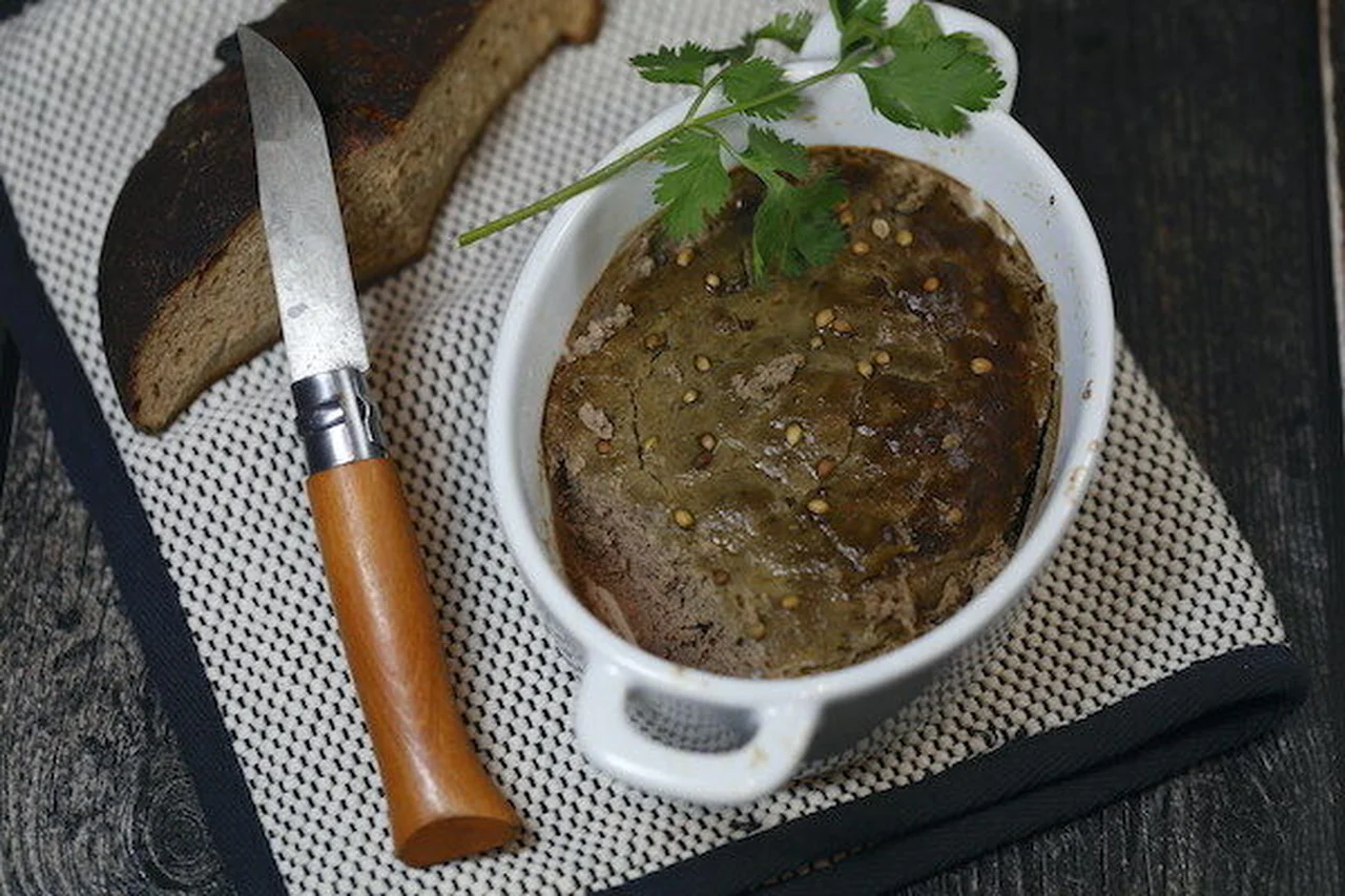 Terrine de foies de volaille au rhum