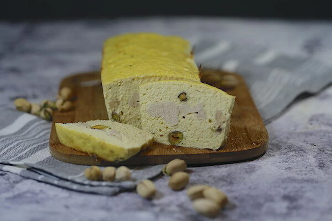 Terrine de poulet pistaches et citron confit