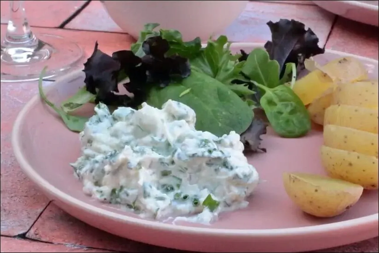 Cervelle de canut et pommes de terre