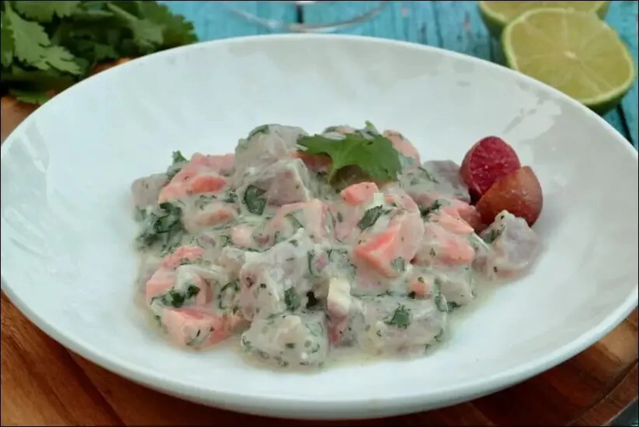 Ceviche de saumon et thon au lait de coco