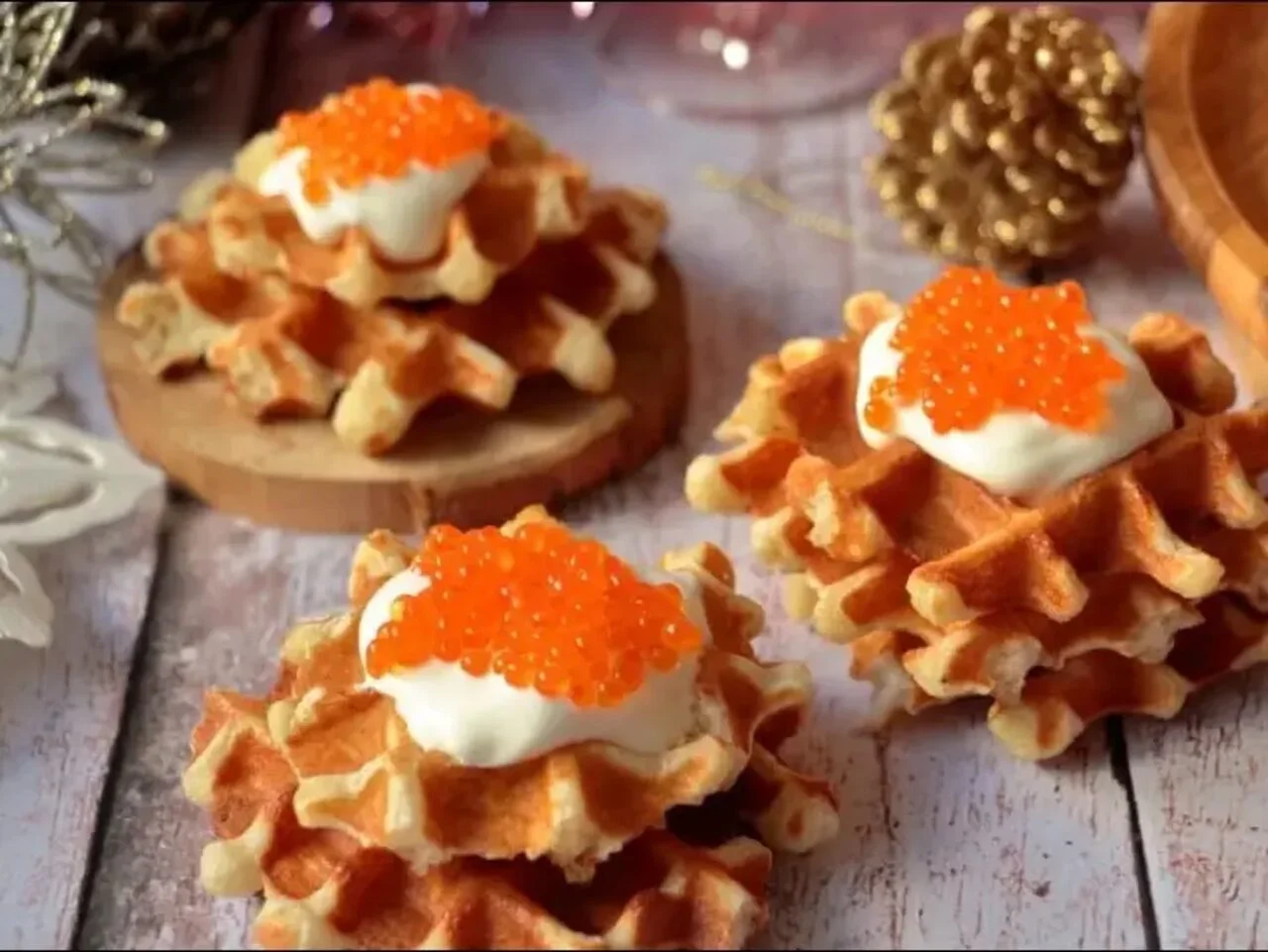 Gaufres crémeuses aux œufs de saumon