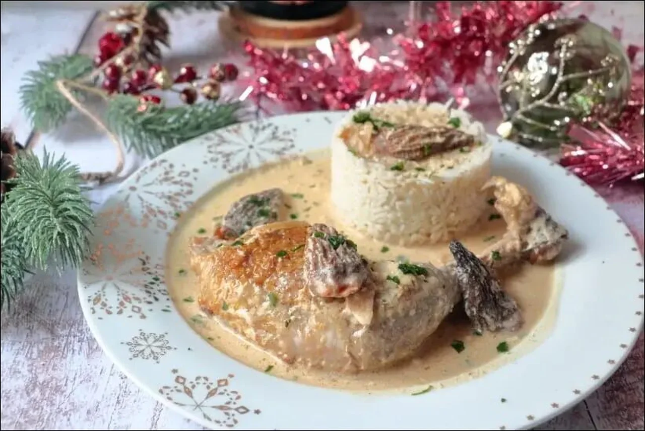 Pintade au champagne et aux morilles