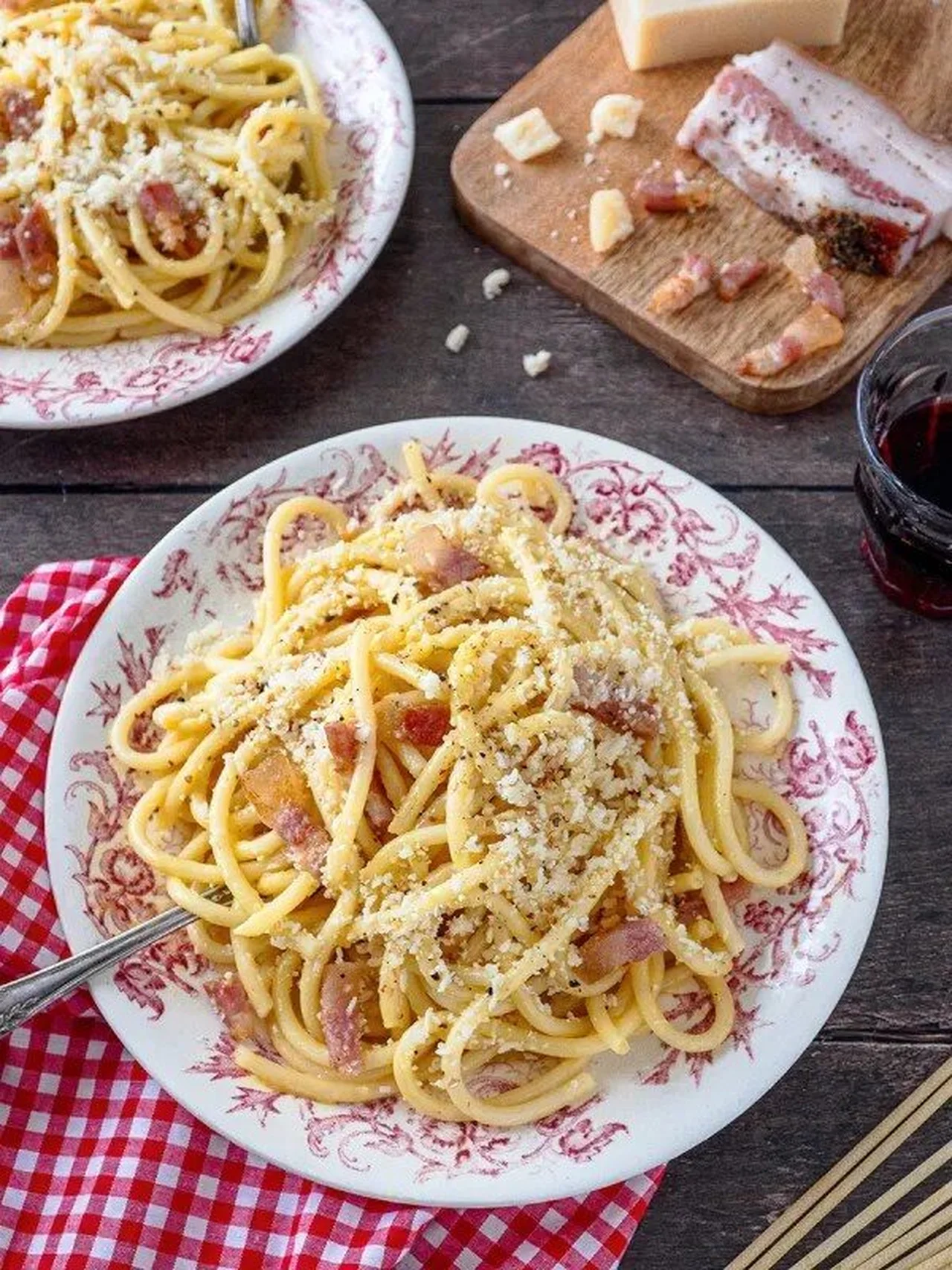 Pâtes à la carbonara comme en Italie