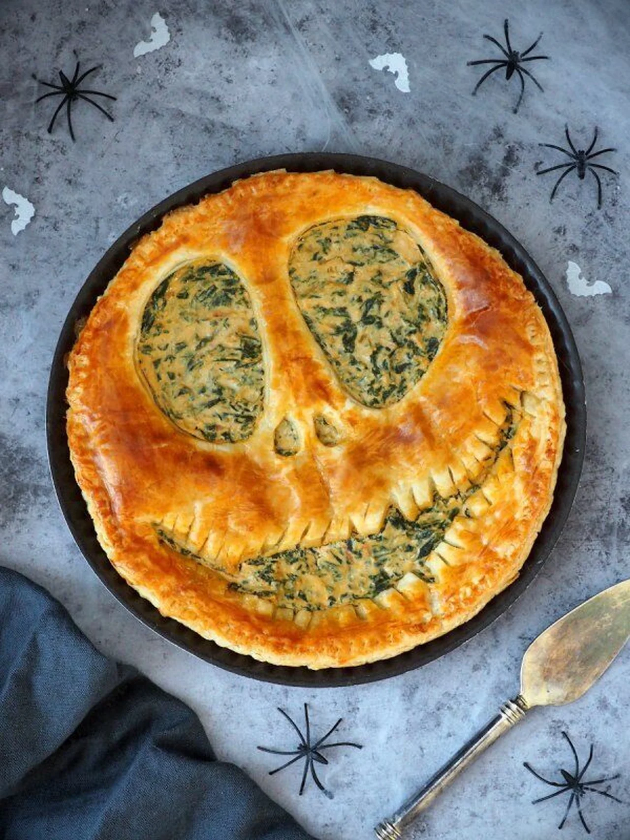 Tourte épinards ricotta pour Halloween