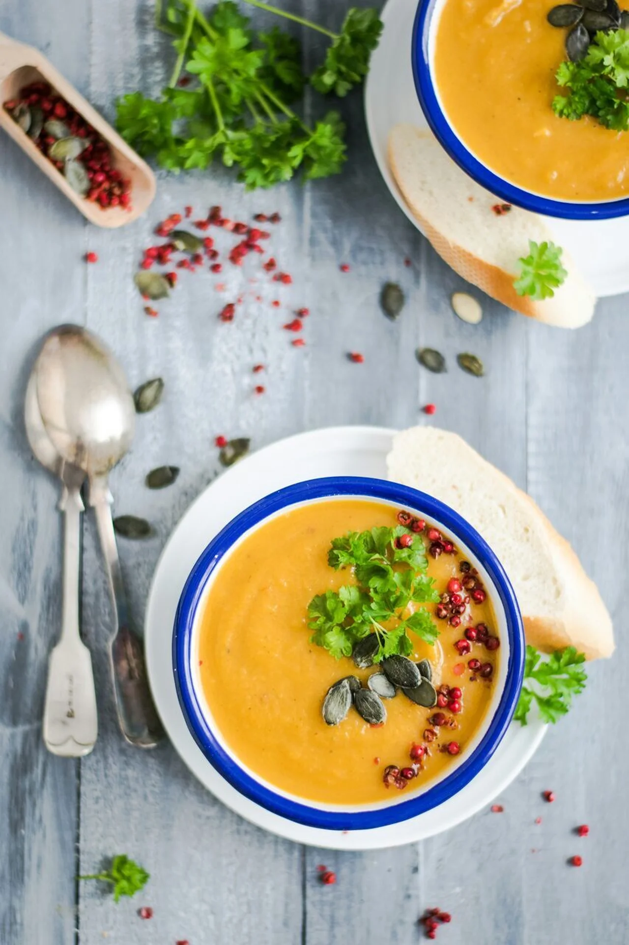 Soupe ayurvédique sucrée-salée protéinée