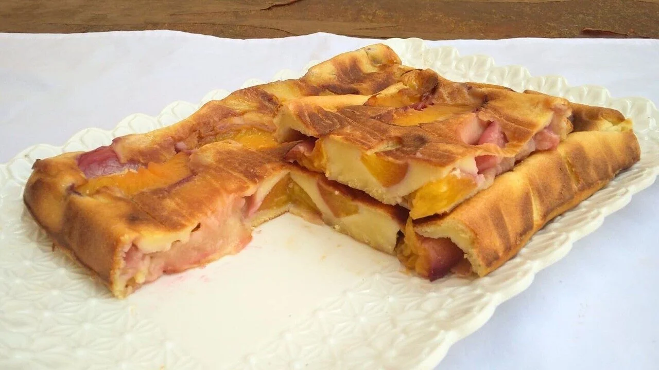 Clafoutis aux pêches moelleux