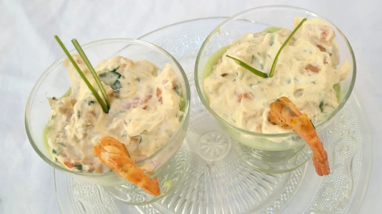 Verrine avocat crevette et fromage frais