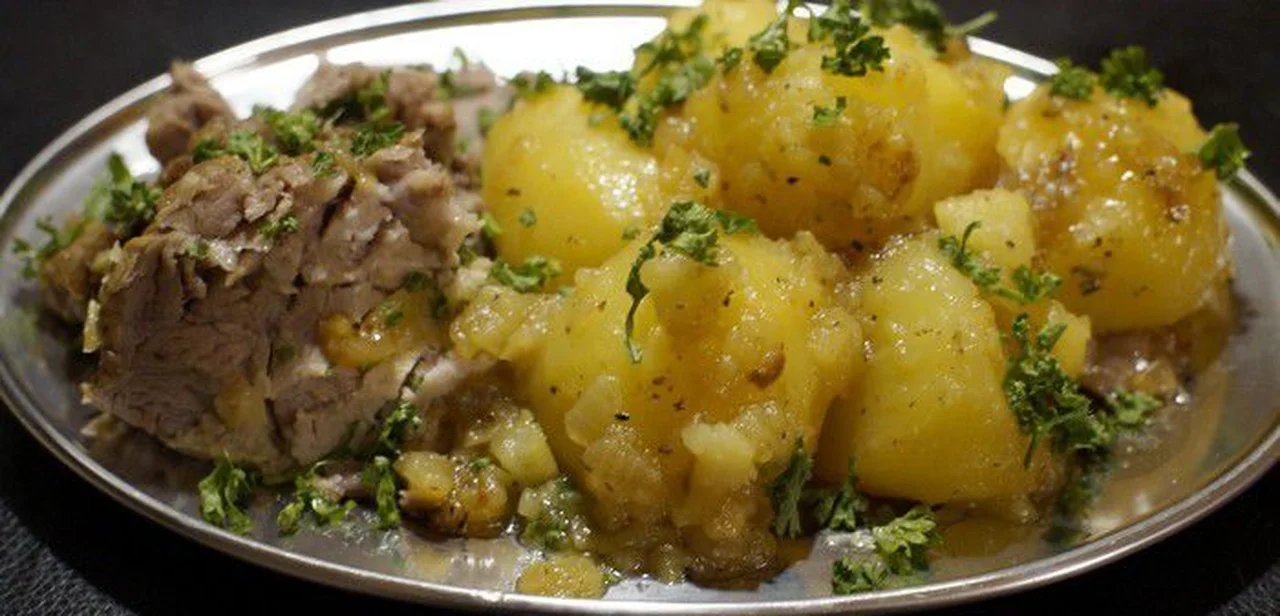 Rôti de porc en cocotte aux pommes de terre