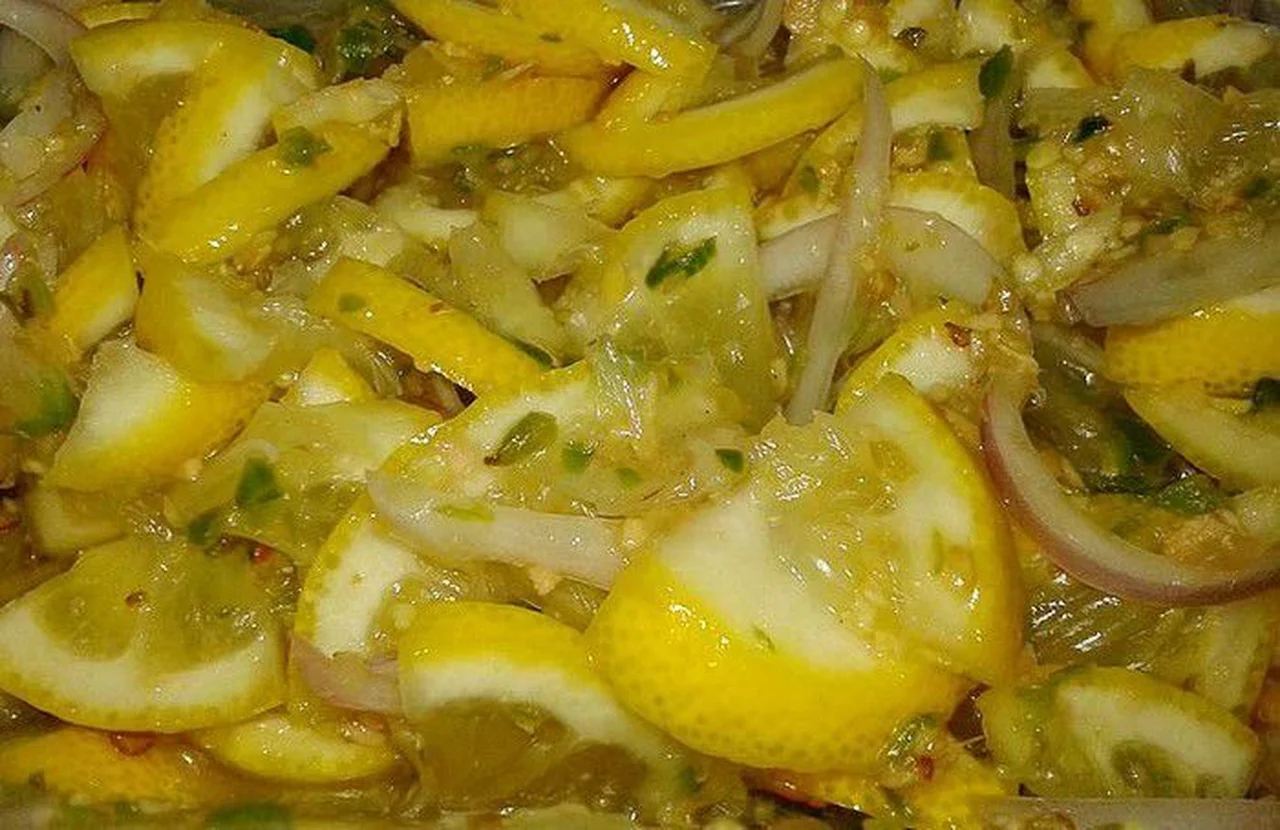 Rougail citron au combava de la Réunion
