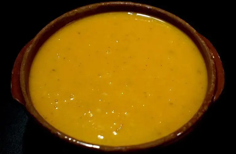 Soupe de potiron au beurre de cacahuètes