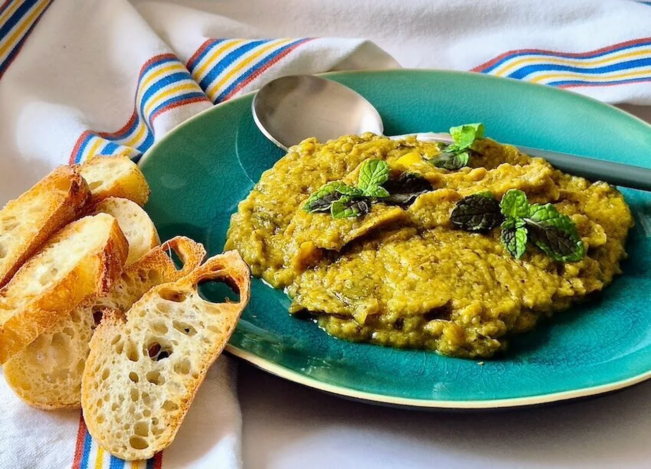 Crème d'aubergine iranienne kashke bademjan