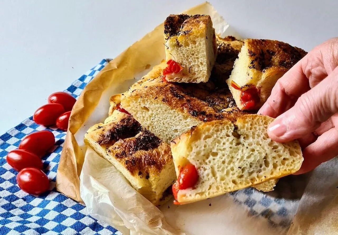 Focaccia express aux tomates cerises