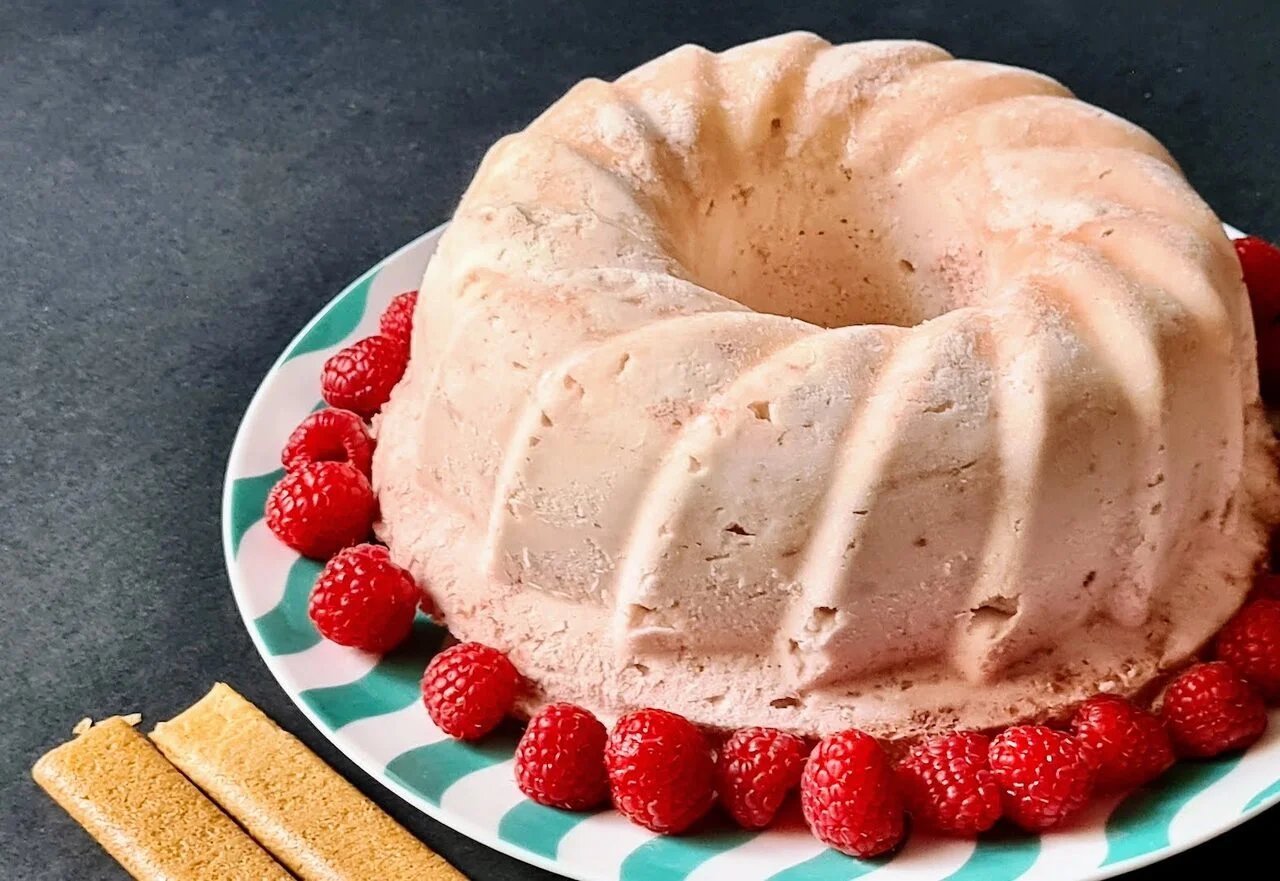 Parfait glacé à la framboise