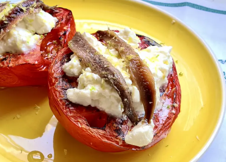 Tomate brûlée aux anchois