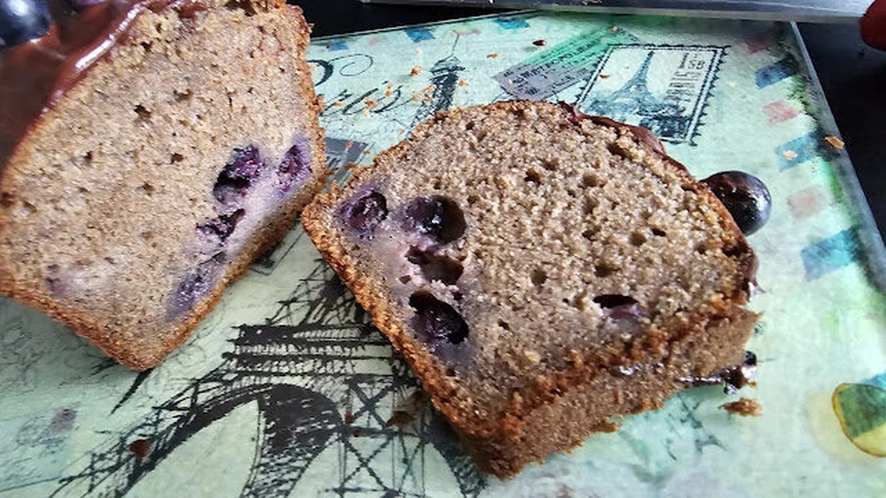 Cake aux myrtilles sans gluten
