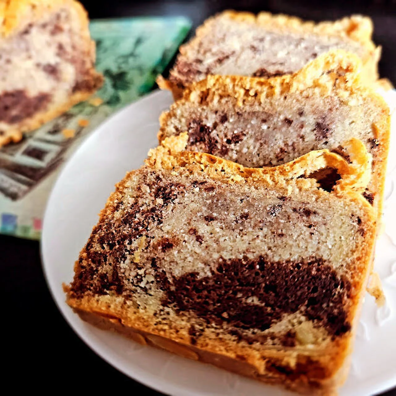 Cake marbré au beurre de cacahuète