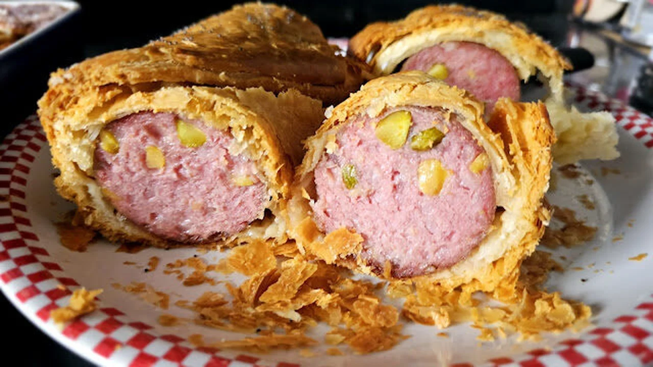 Cervelas pistaché en feuilleté