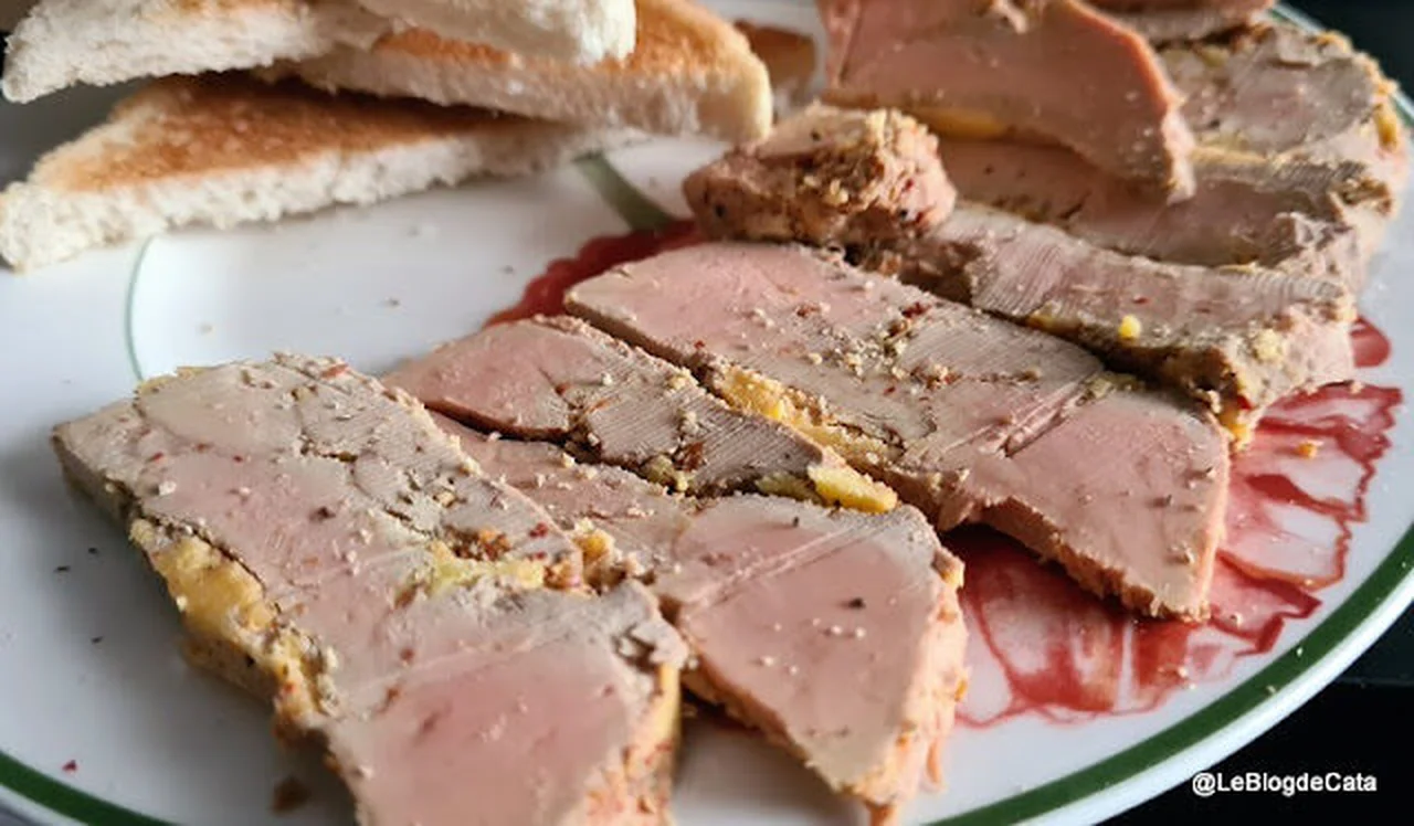 Foie gras mi-cuit au rhum épicé
